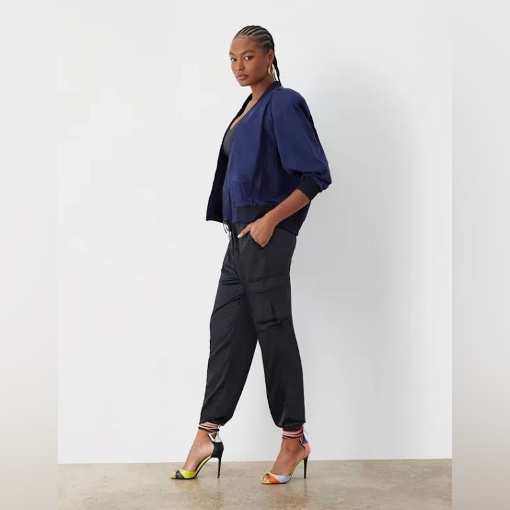 GSTQ Convertible Baseball Jacket Cape Size small  In Midnight . - Picture 15 of 16